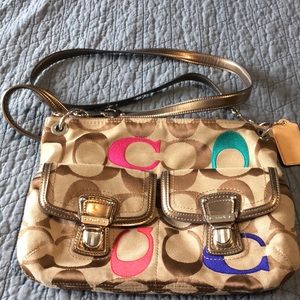 Coach poppy purse